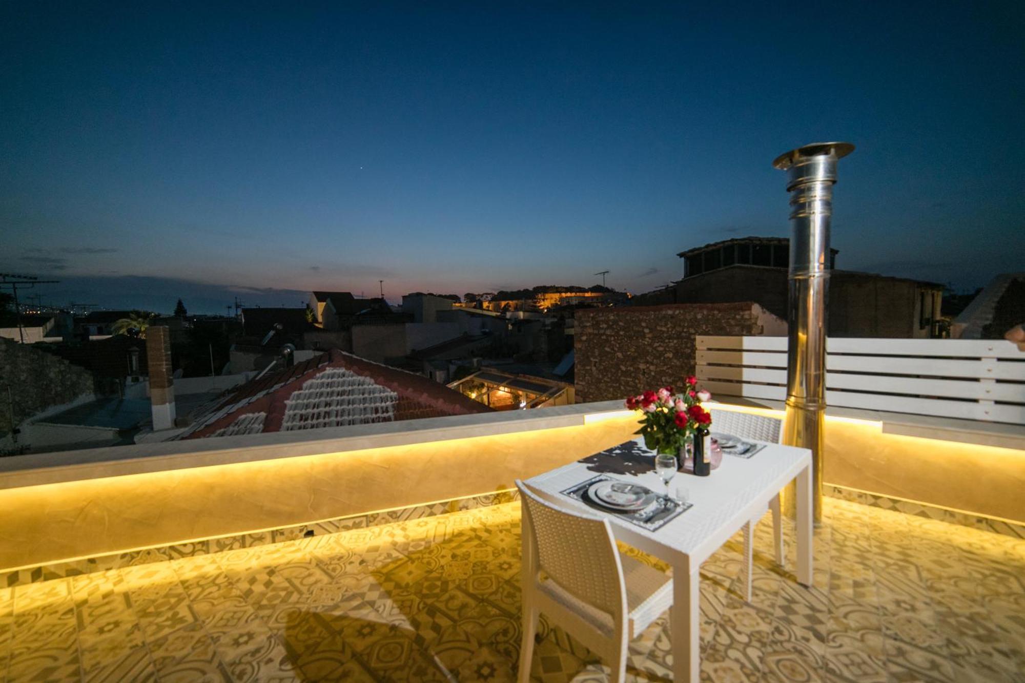 Jacuzzi Suite In The Heart Of Oldtown Retimno Zewnętrze zdjęcie