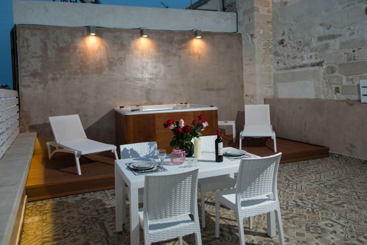 Jacuzzi Suite In The Heart Of Oldtown Retimno Zewnętrze zdjęcie
