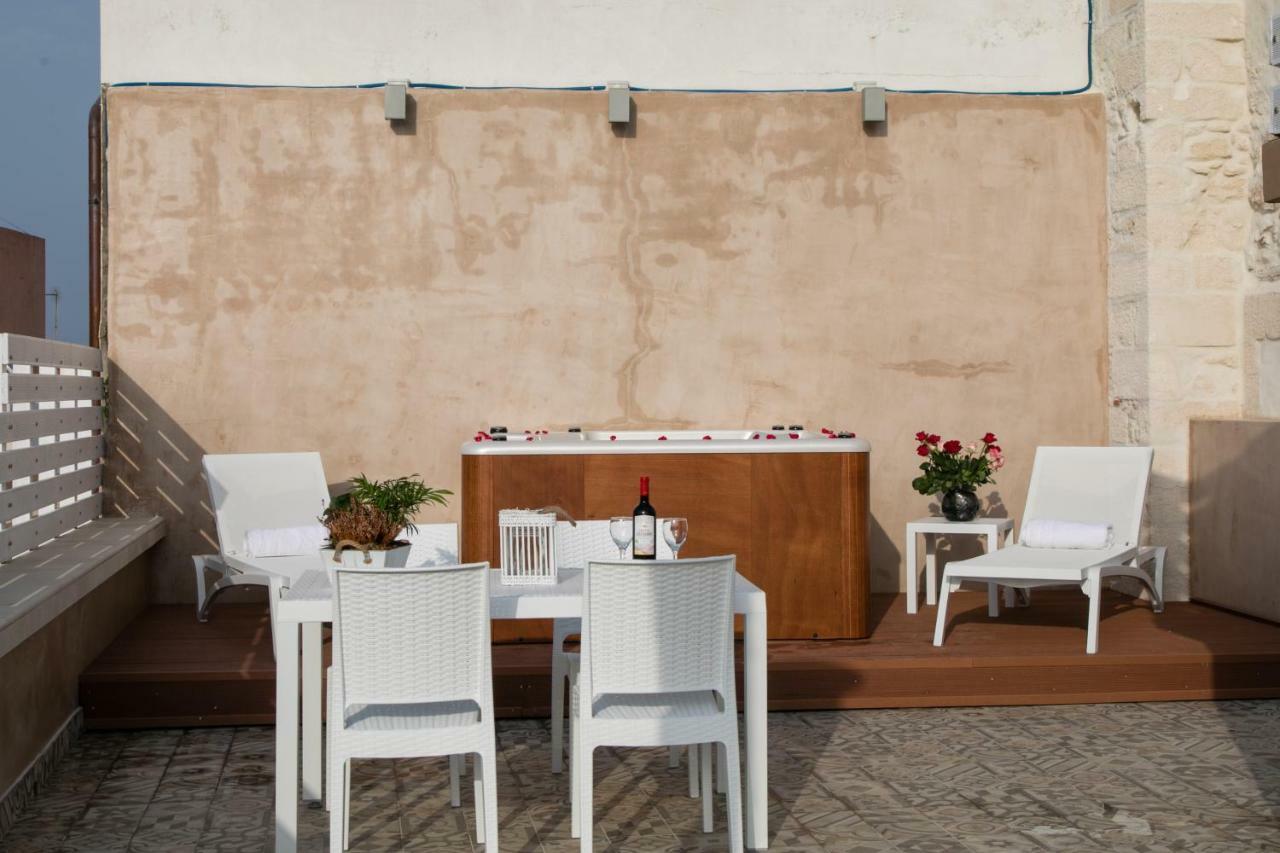Jacuzzi Suite In The Heart Of Oldtown Retimno Zewnętrze zdjęcie