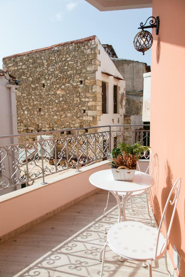 Jacuzzi Suite In The Heart Of Oldtown Retimno Zewnętrze zdjęcie